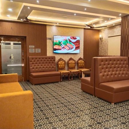 Hotel Windsor Plaza Хидерабад Екстериор снимка
